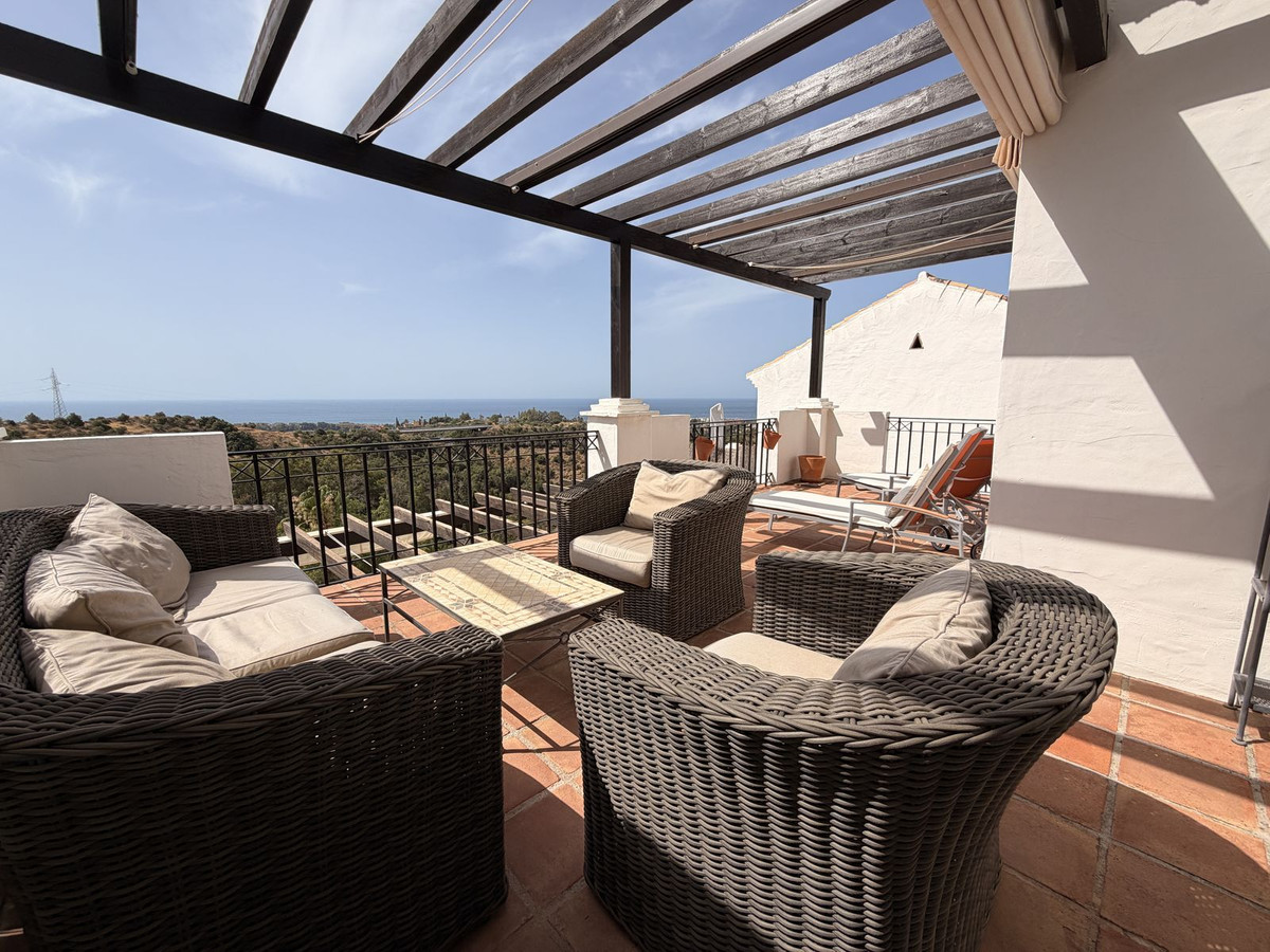 2 Bed Apartment for sale in Los Monteros Costa Del Sol, Málaga, Spain