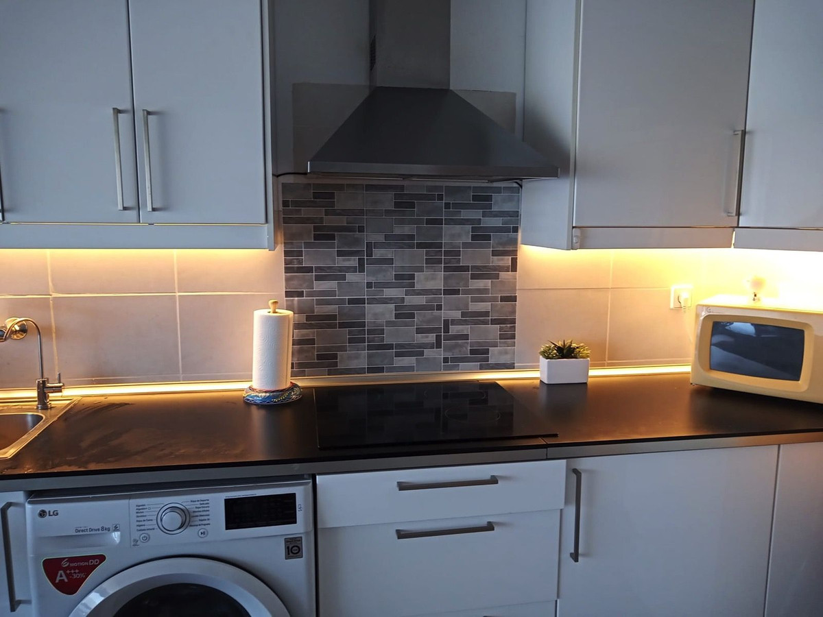 1 Bed Apartment for sale in San Pedro De Alcántara Costa Del Sol, Málaga, Spain