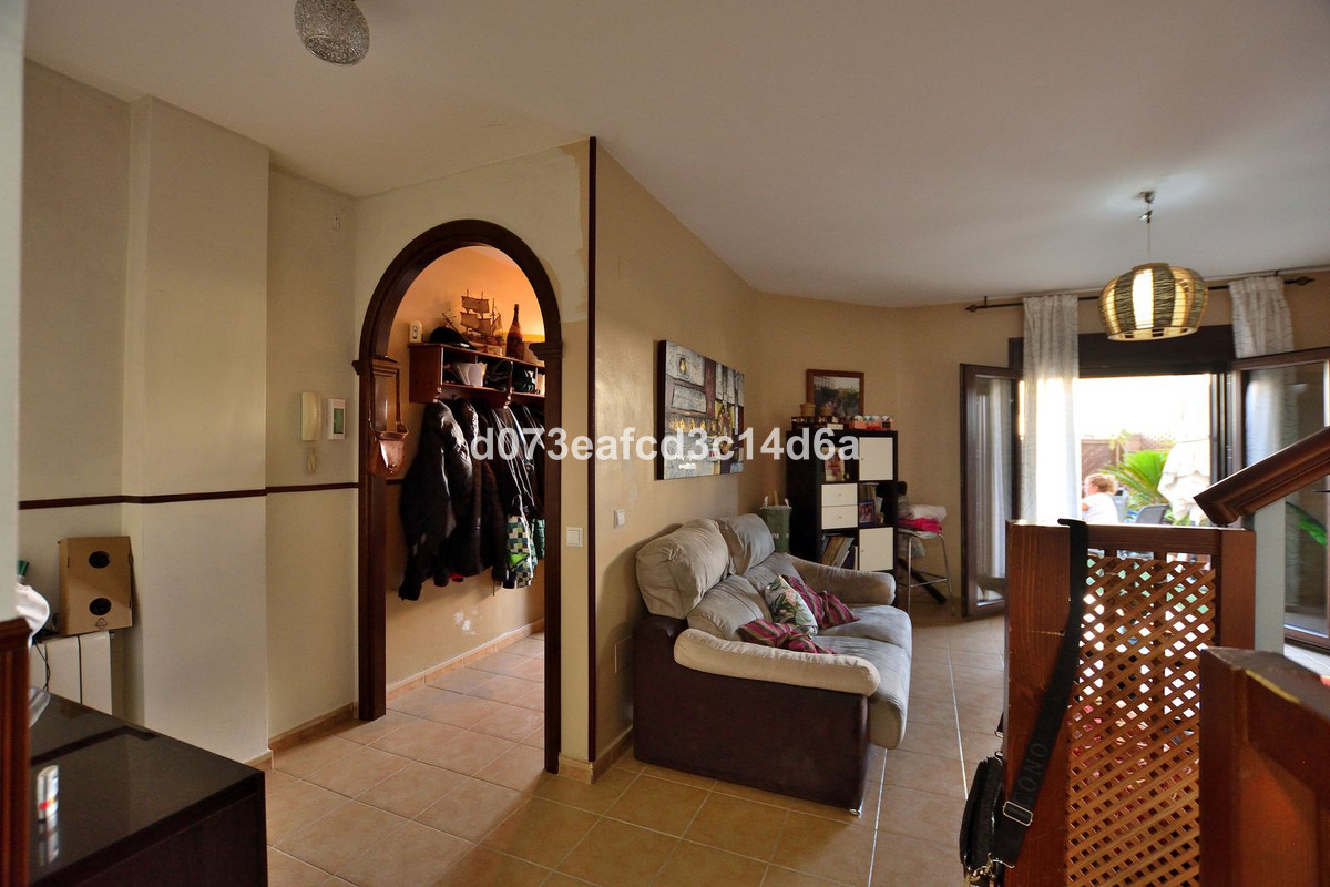 4 Bed Townhouse for sale in Ronda Costa Del Sol, Málaga, Spain