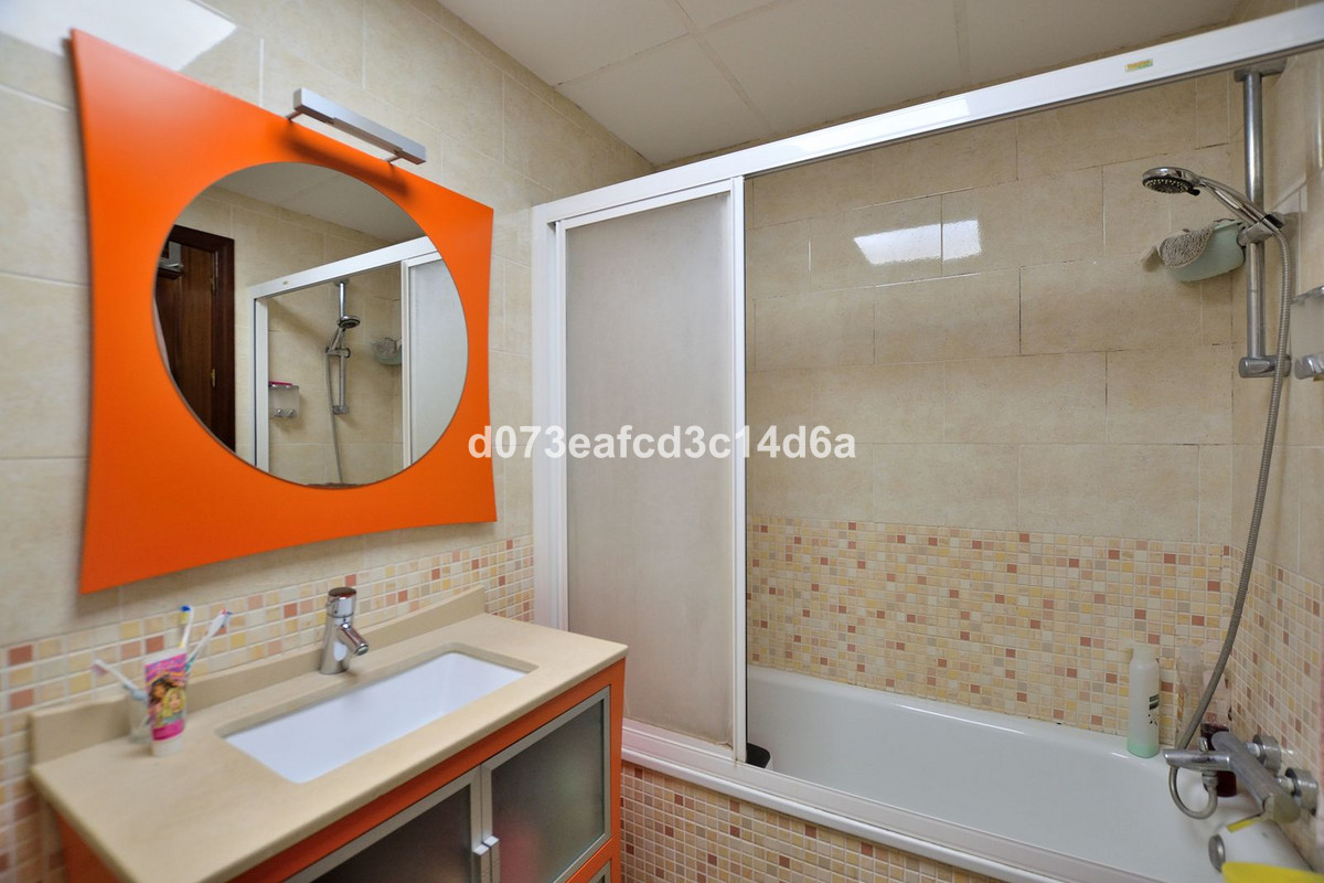 4 Bed Townhouse for sale in Ronda Costa Del Sol, Málaga, Spain