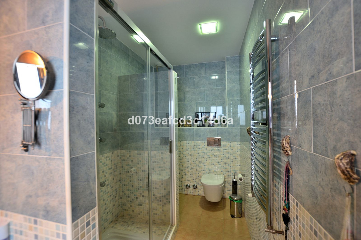 4 Bed Townhouse for sale in Ronda Costa Del Sol, Málaga, Spain