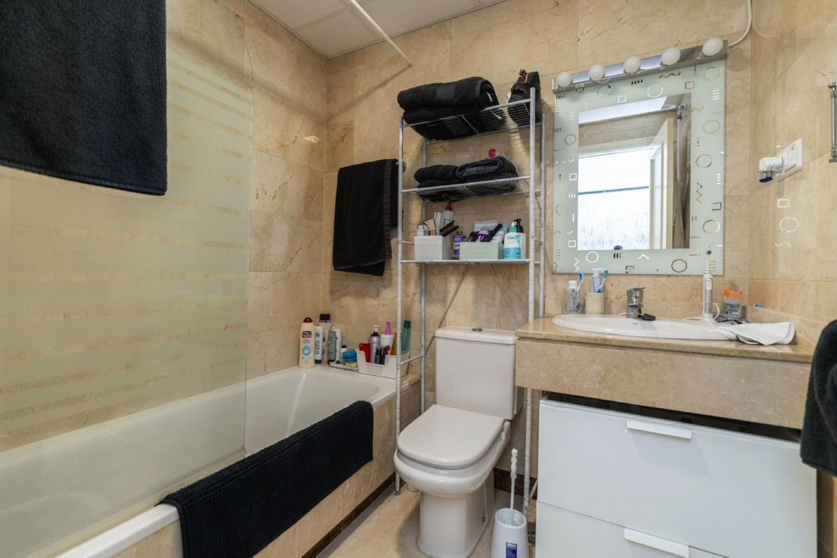 3 Bed Apartment for sale in Bel Air Costa Del Sol, Málaga, Spain