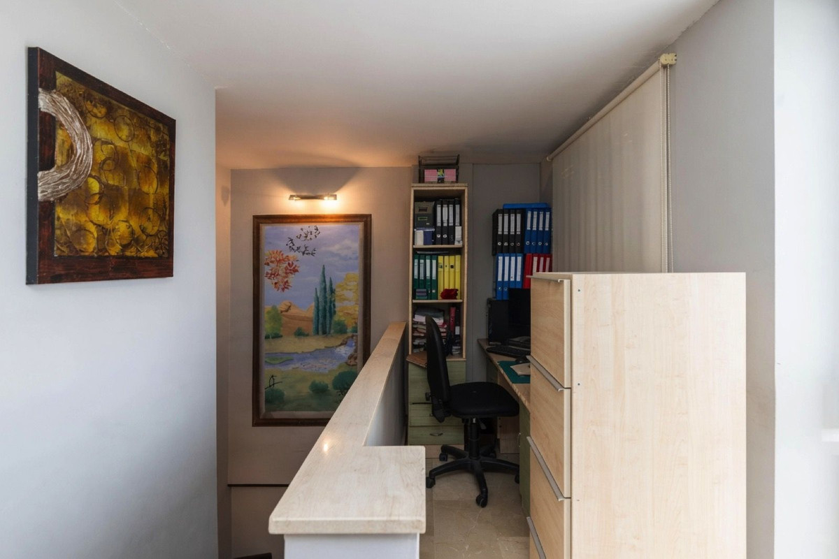 3 Bed Apartment for sale in Bel Air Costa Del Sol, Málaga, Spain