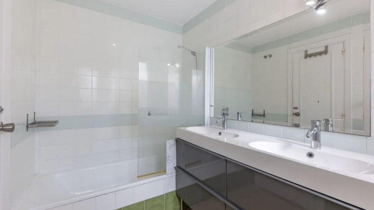 3 Bed Townhouse for sale in Estepona Costa Del Sol, Málaga, Spain