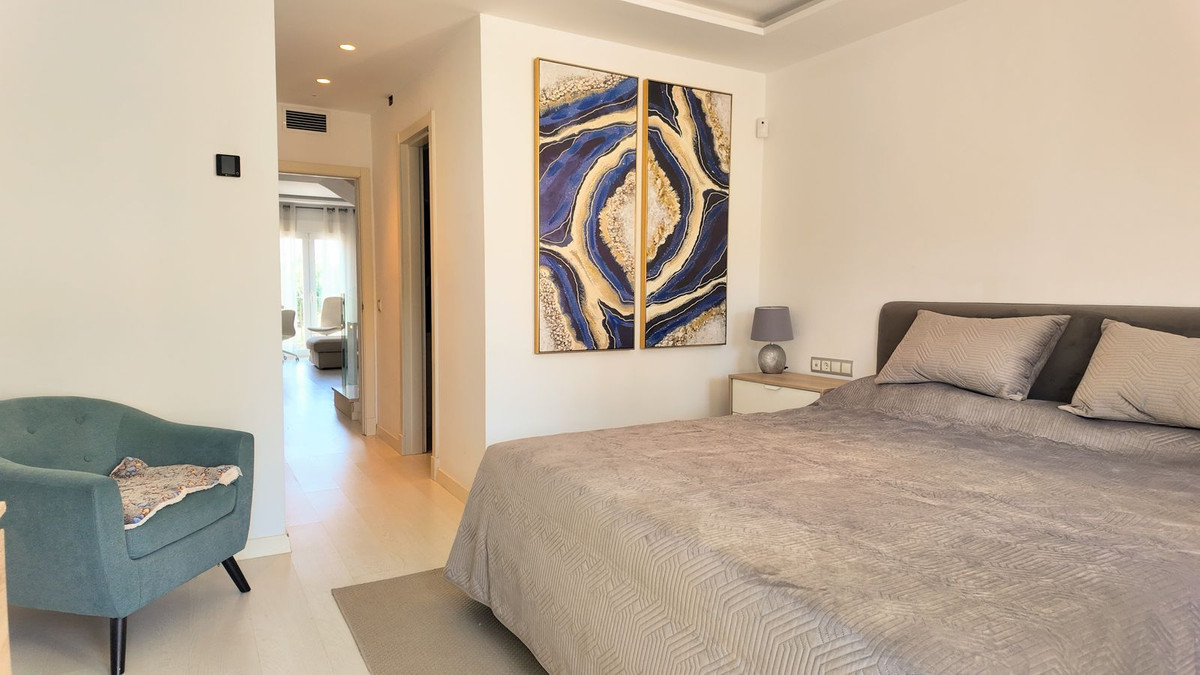 4 Bed Townhouse for sale in Marbella Costa Del Sol, Málaga, Spain