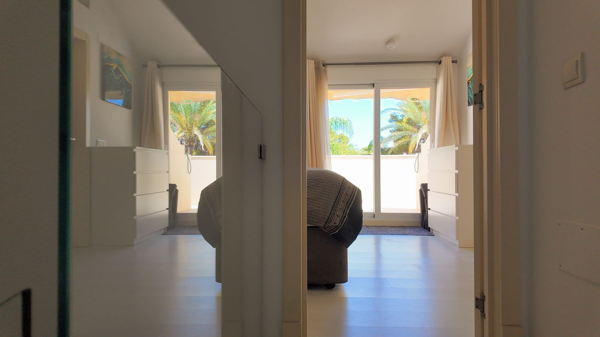 4 Bed Townhouse for sale in Marbella Costa Del Sol, Málaga, Spain