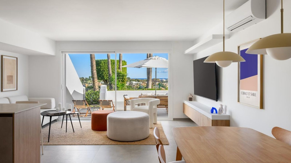 3 Bed Townhouse for sale in Estepona Costa Del Sol, Málaga, Spain