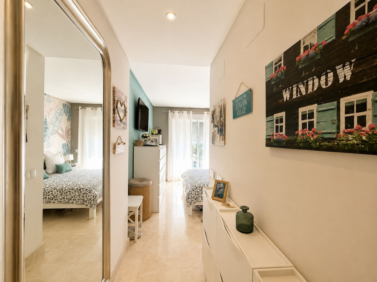 Se vende Apartamento Planta Baja de 2 dormitorios en Costa Del Sol, Málaga, España