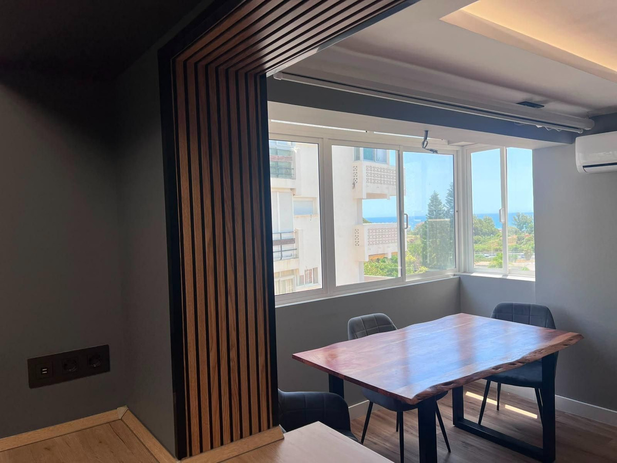 3 Bed Apartment for sale in Estepona Costa Del Sol, Málaga, Spain