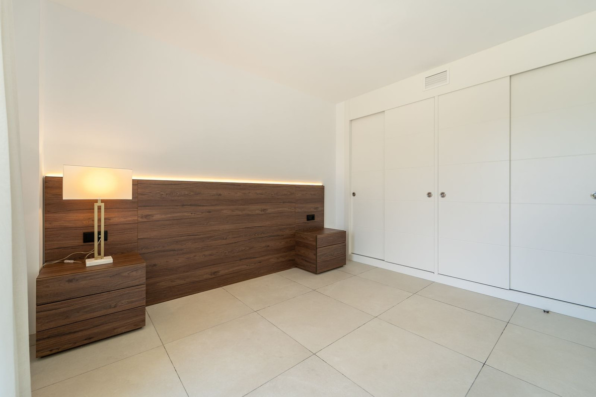 3 Bed Apartment for sale in Elviria Costa Del Sol, Málaga, Spain