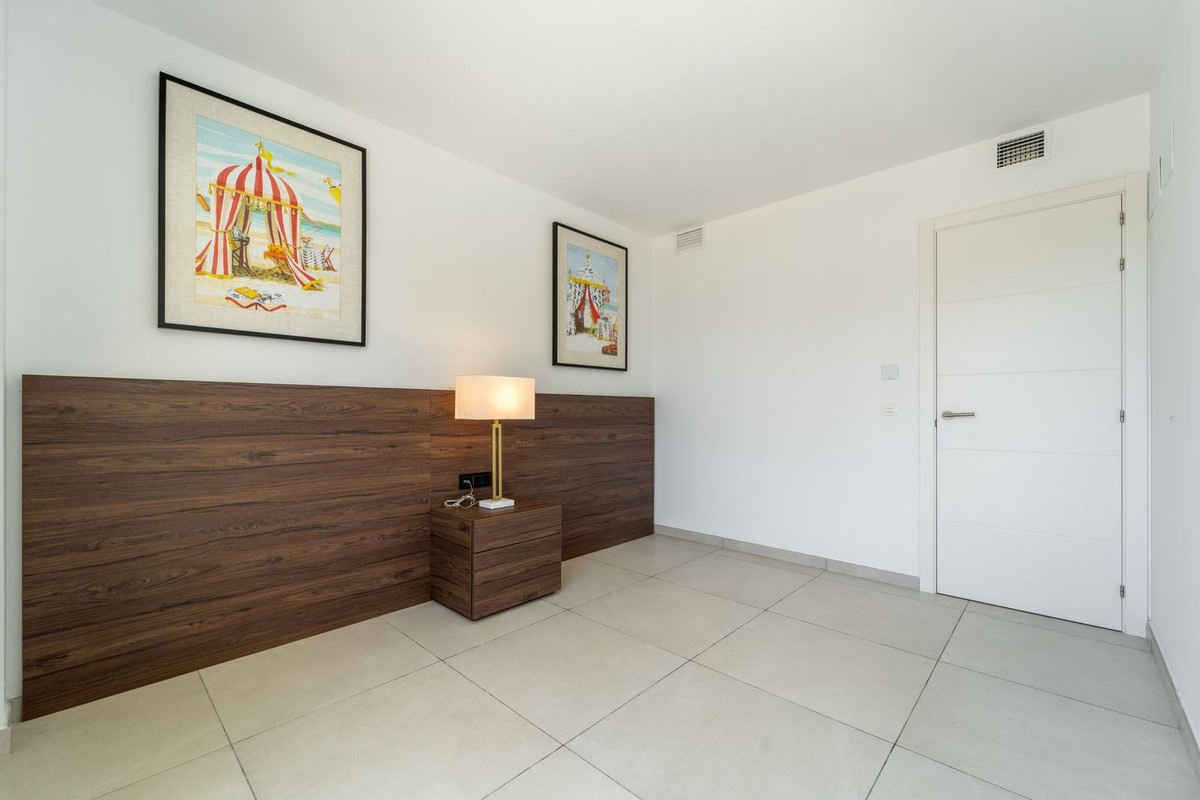 3 Bed Apartment for sale in Elviria Costa Del Sol, Málaga, Spain