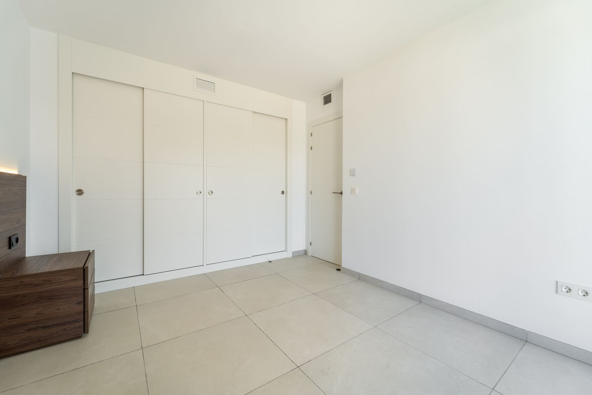 3 Bed Apartment for sale in Elviria Costa Del Sol, Málaga, Spain