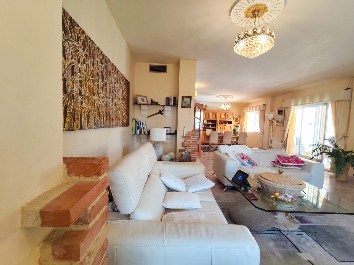 5 Bed Townhouse for sale in Ciudad Quesada Costa Blanca, Alicante, Spain