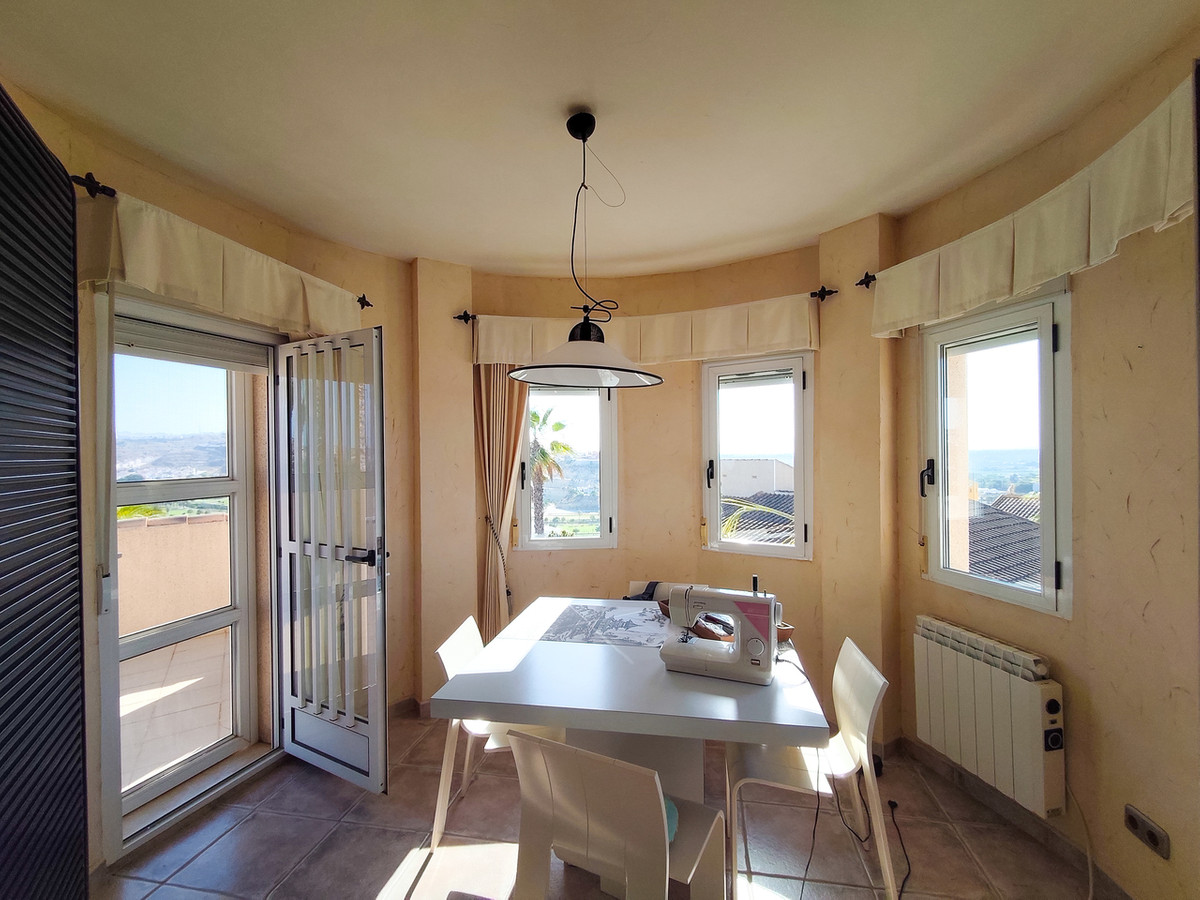 5 Bed Townhouse for sale in Ciudad Quesada Costa Blanca, Alicante, Spain