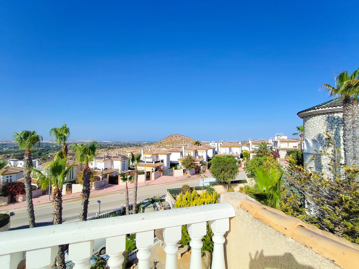 5 Bed Townhouse for sale in Ciudad Quesada Costa Blanca, Alicante, Spain