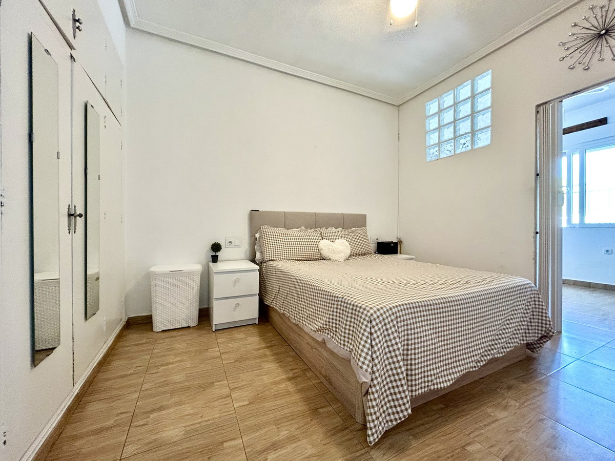 Se vende Apartamento Planta Baja de 2 dormitorios en Costa Blanca, Alicante, España
