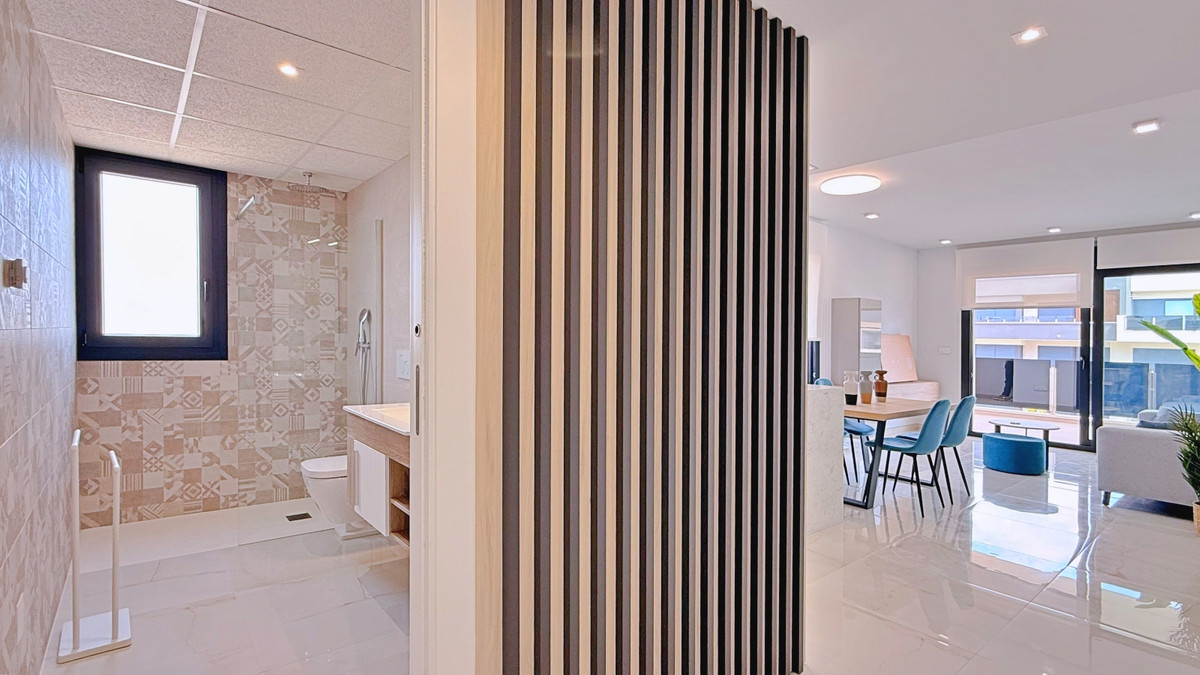 Se vende Apartamento Planta Media de 2 dormitorios en Costa Blanca, Alicante, España