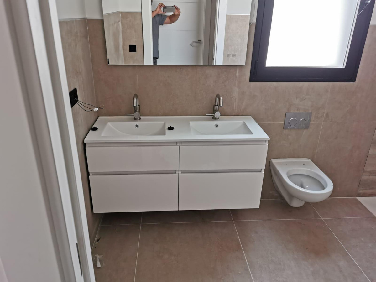 3 Bed Townhouse for sale in Pinoso Costa Blanca, Alicante, Spain