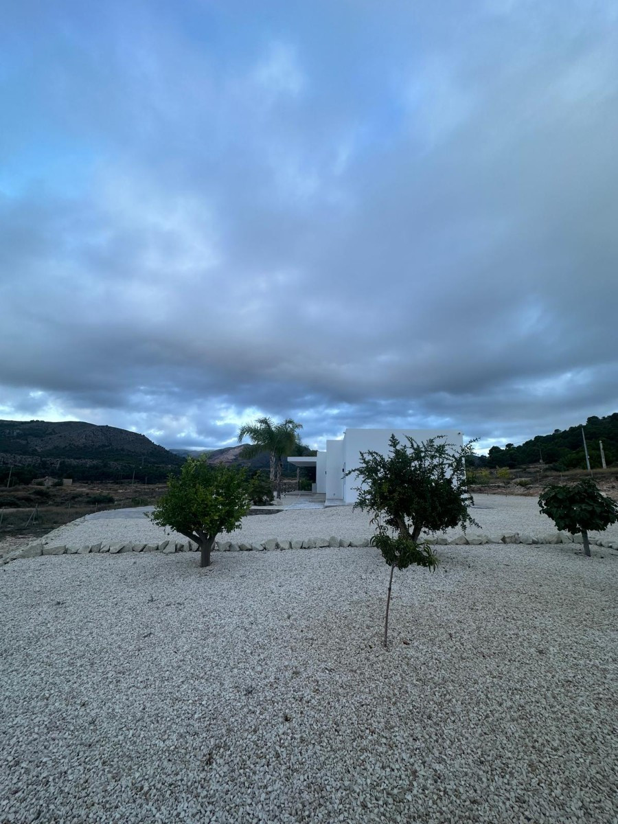 3 Bed Townhouse for sale in Pinoso Costa Blanca, Alicante, Spain