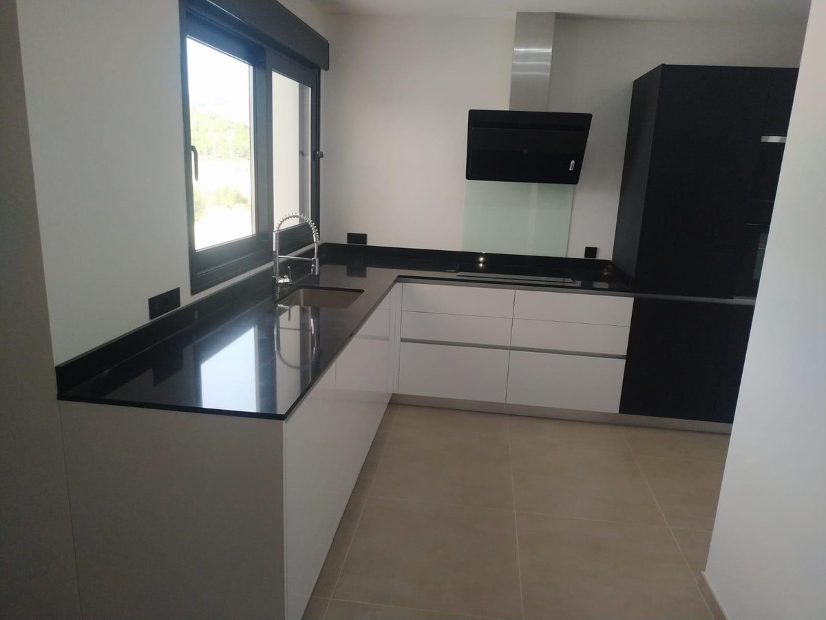 3 Bed Townhouse for sale in Pinoso Costa Blanca, Alicante, Spain