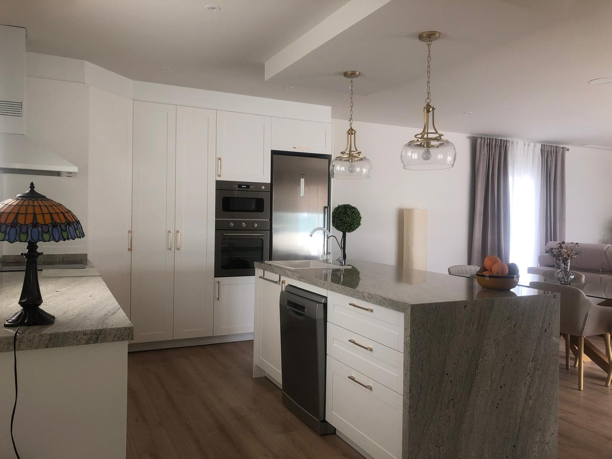 Se vende Villa - Chalet de 3 dormitorios en Costa Blanca, Alicante, España