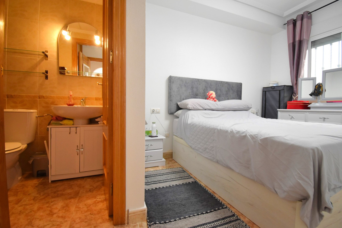2 Bed Apartment for sale in Punta Prima Costa Blanca, Alicante, Spain