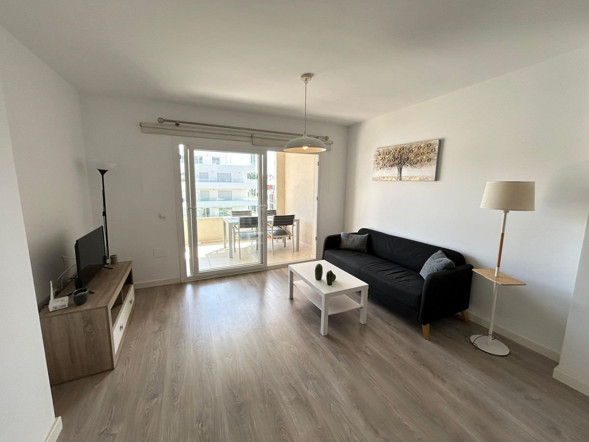 3 Bed Apartment for sale in Nueva Andalucía Costa Del Sol, Málaga, Spain
