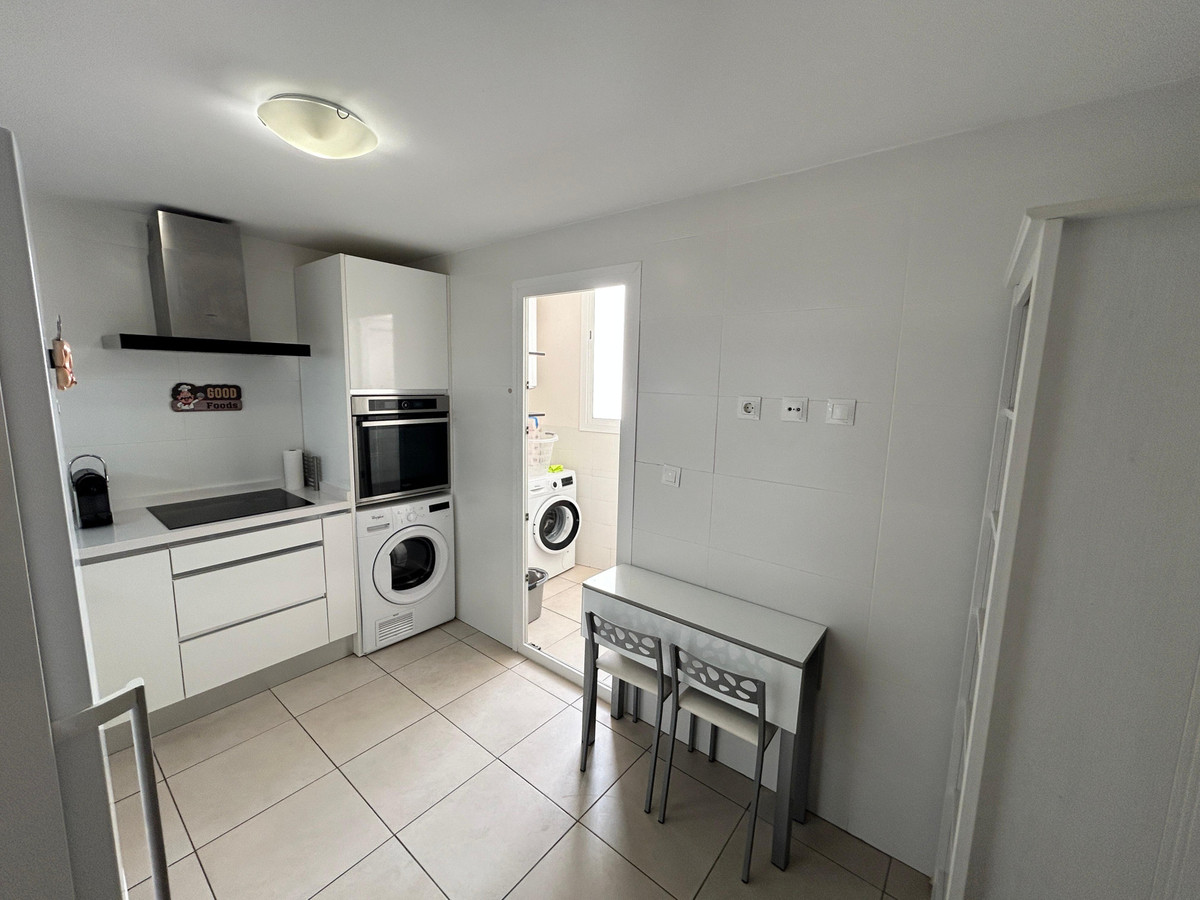 3 Bed Apartment for sale in Nueva Andalucía Costa Del Sol, Málaga, Spain
