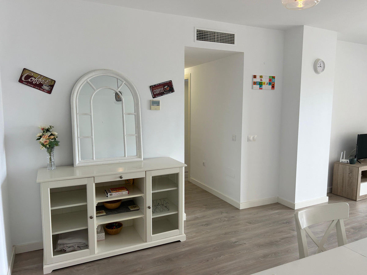 3 Bed Apartment for sale in Nueva Andalucía Costa Del Sol, Málaga, Spain