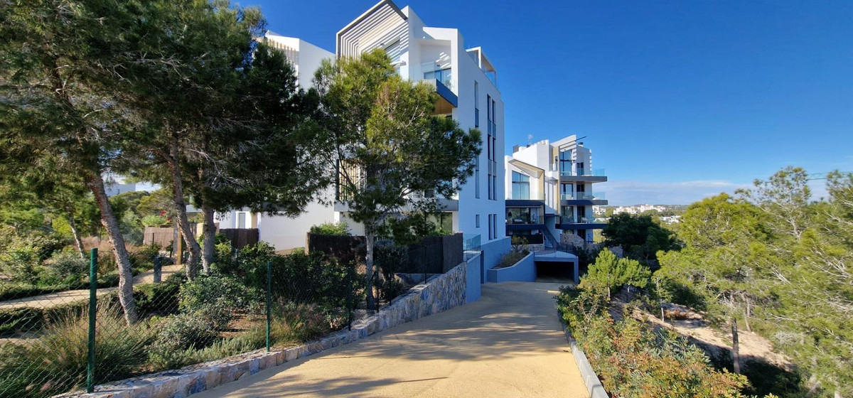 3 Bed Apartment for sale in Las Colinas Golf Costa Blanca, Alicante, Spain