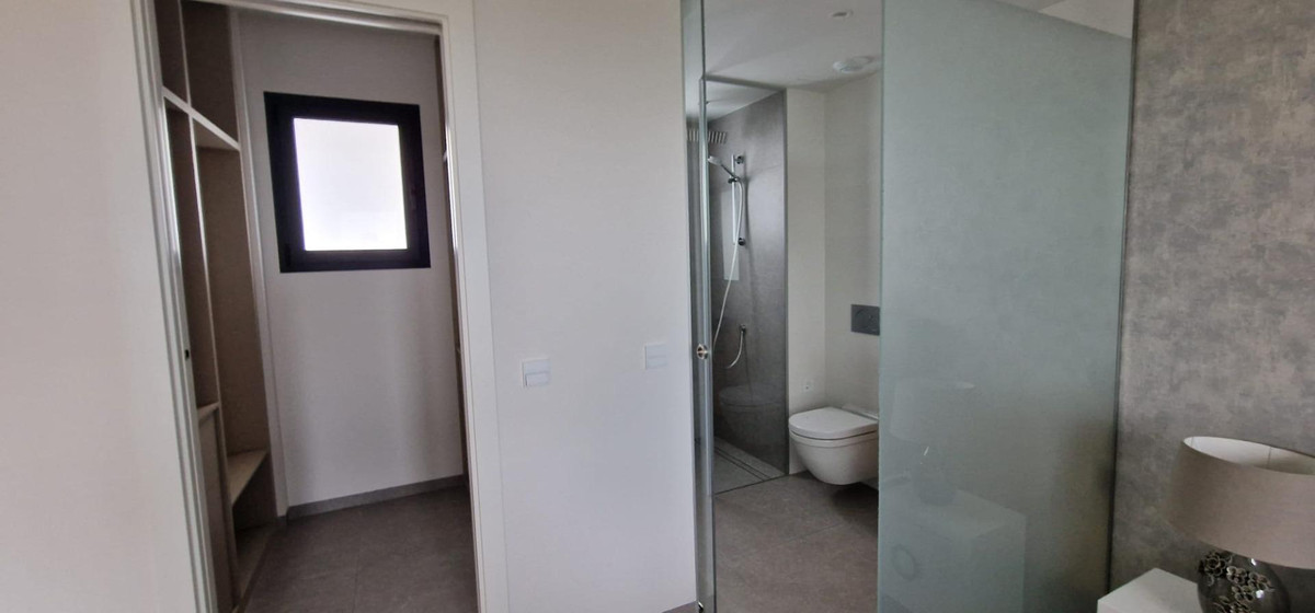3 Bed Apartment for sale in Las Colinas Golf Costa Blanca, Alicante, Spain