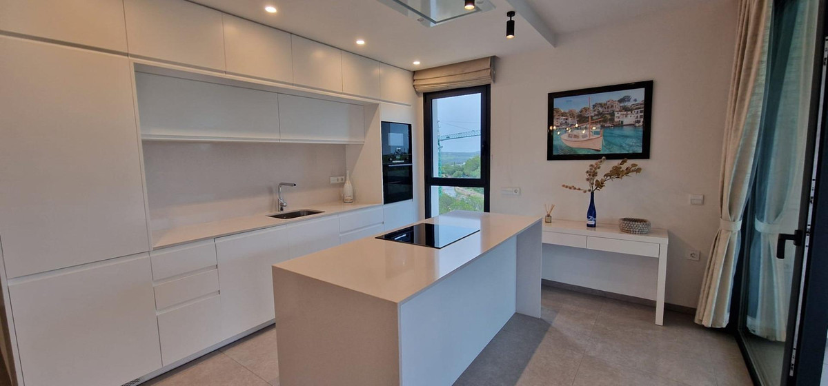 3 Bed Apartment for sale in Las Colinas Golf Costa Blanca, Alicante, Spain