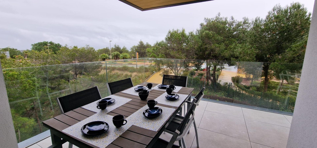 3 Bed Apartment for sale in Las Colinas Golf Costa Blanca, Alicante, Spain