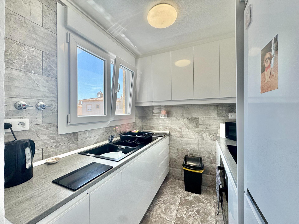 2 Bed Townhouse for sale in La Florida Costa Blanca, Alicante, Spain