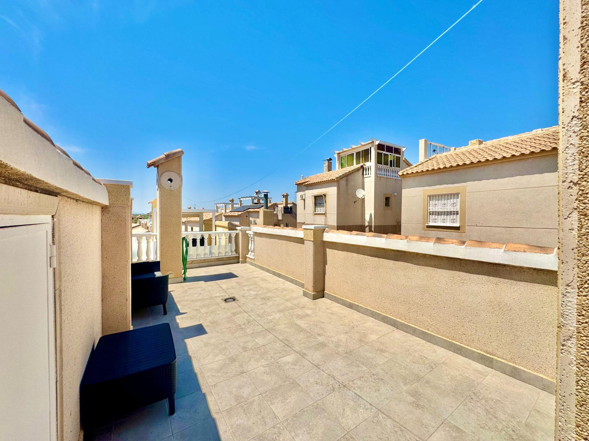 2 Bed Townhouse for sale in La Florida Costa Blanca, Alicante, Spain
