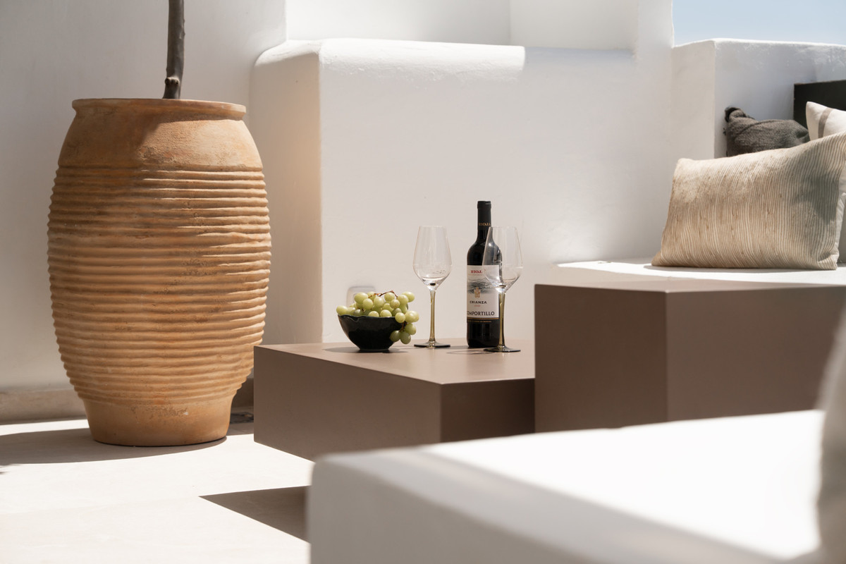3 Bed Apartment for sale in Benahavís Costa Del Sol, Málaga, Spain