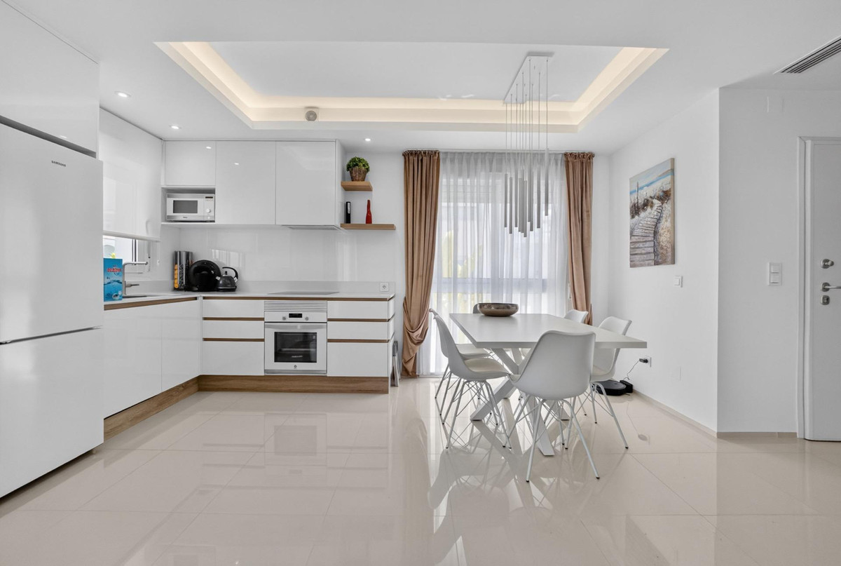 2 Bed Apartment for sale in Rojales Costa Blanca, Alicante, Spain