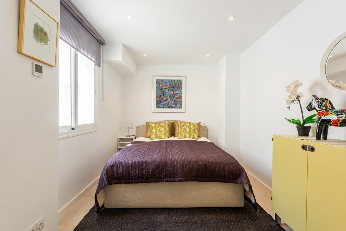 2 Bed Apartment for sale in San Pedro De Alcántara Costa Del Sol, Málaga, Spain