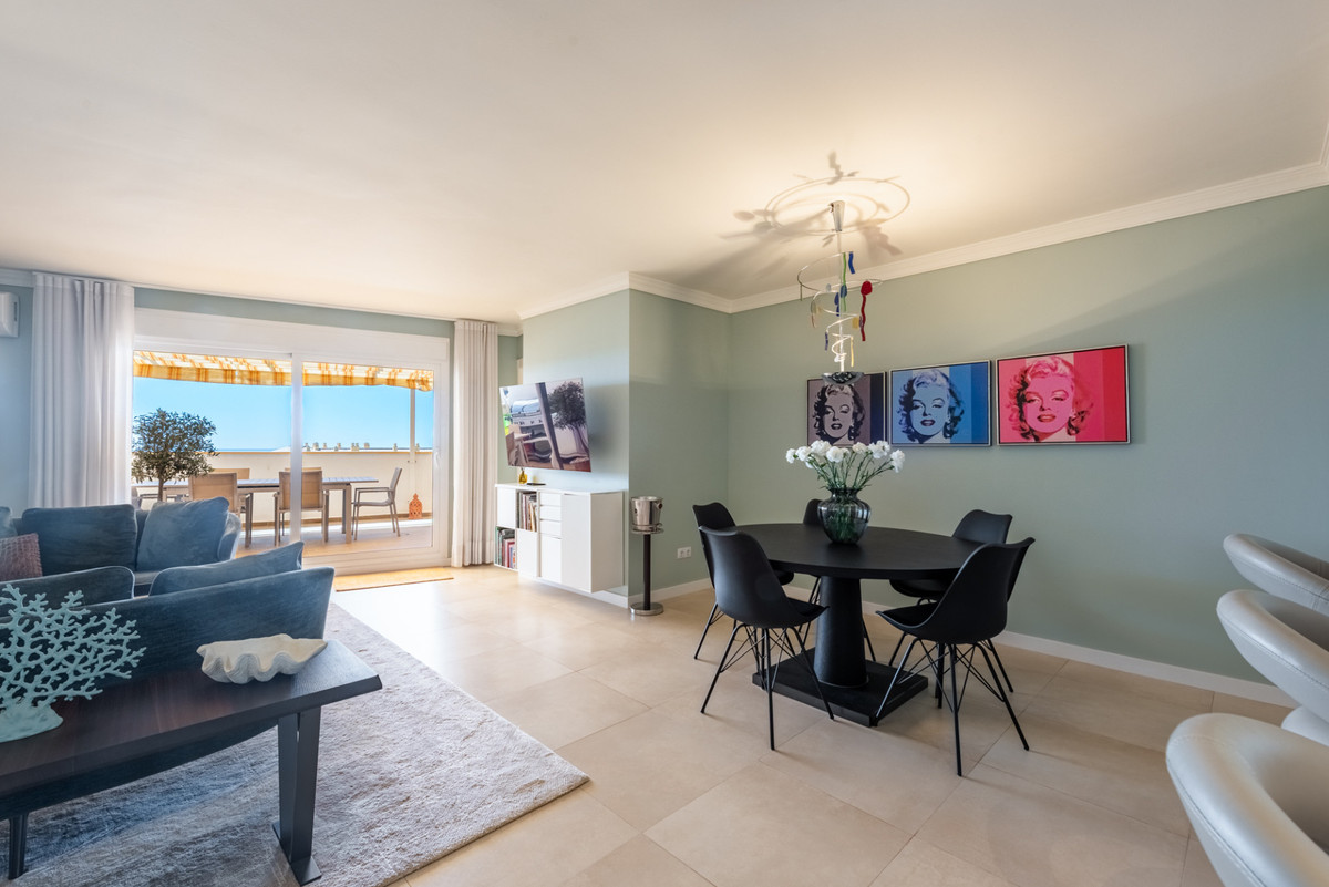 2 Bed Apartment for sale in San Pedro De Alcántara Costa Del Sol, Málaga, Spain