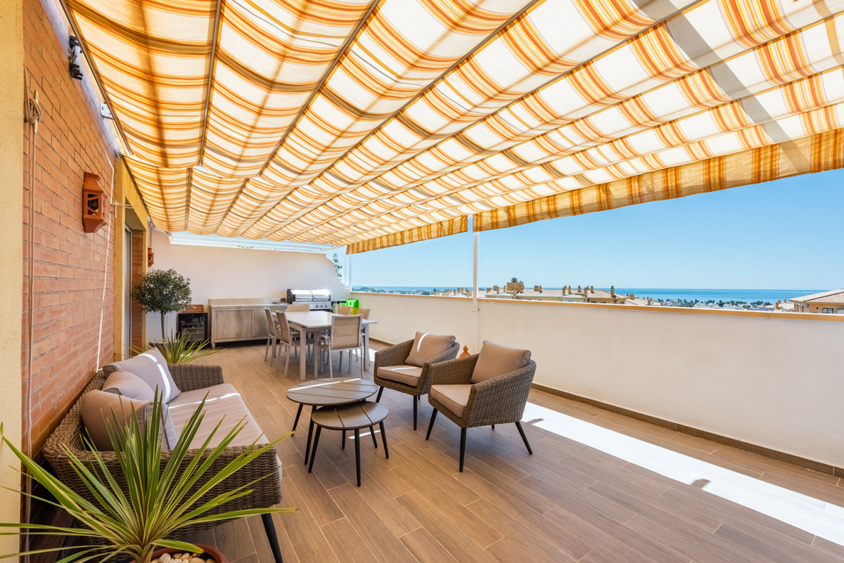 2 Bed Apartment for sale in San Pedro De Alcántara Costa Del Sol, Málaga, Spain