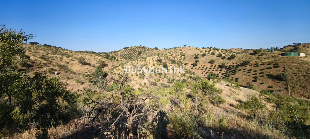 Plots for sale in Pizarra Costa Del Sol, Málaga, Spain