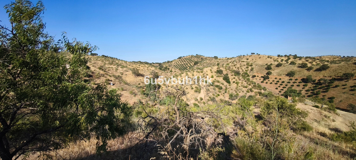 Plots for sale in Pizarra Costa Del Sol, Málaga, Spain