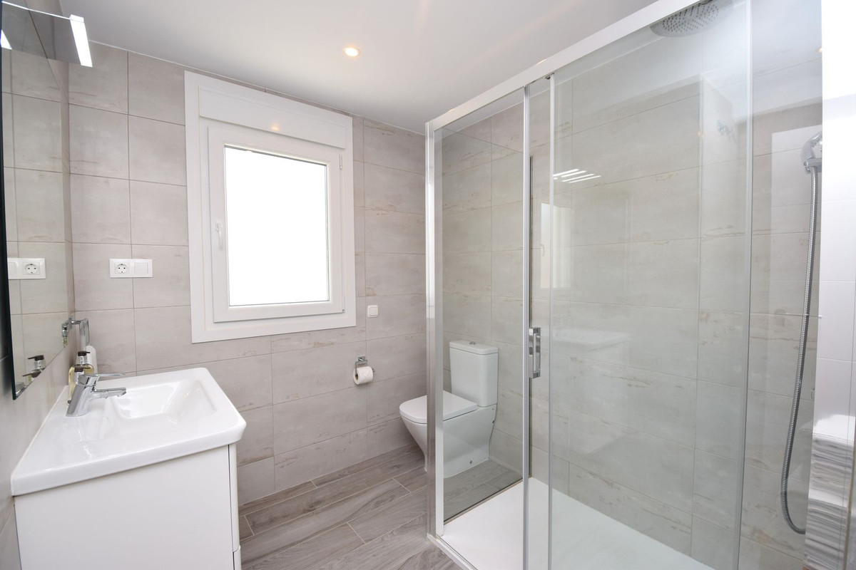 4 Bed Townhouse for sale in La Cala De Mijas Costa Del Sol, Málaga, Spain