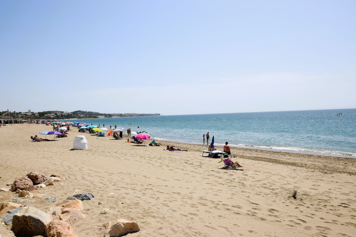 4 Bed Townhouse for sale in La Cala De Mijas Costa Del Sol, Málaga, Spain