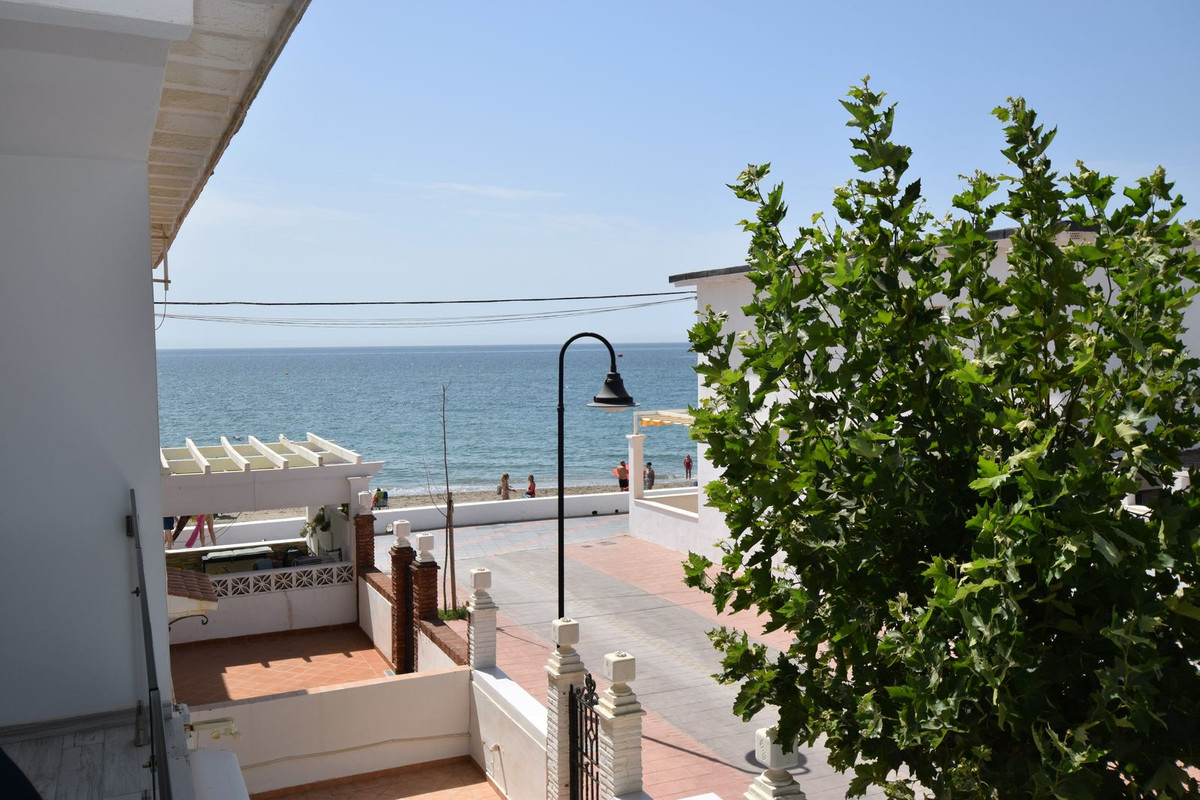 4 Bed Townhouse for sale in La Cala De Mijas Costa Del Sol, Málaga, Spain