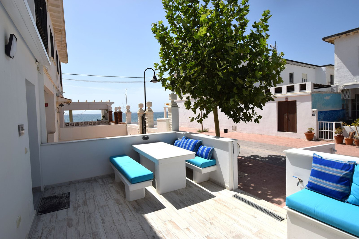 4 Bed Townhouse for sale in La Cala De Mijas Costa Del Sol, Málaga, Spain