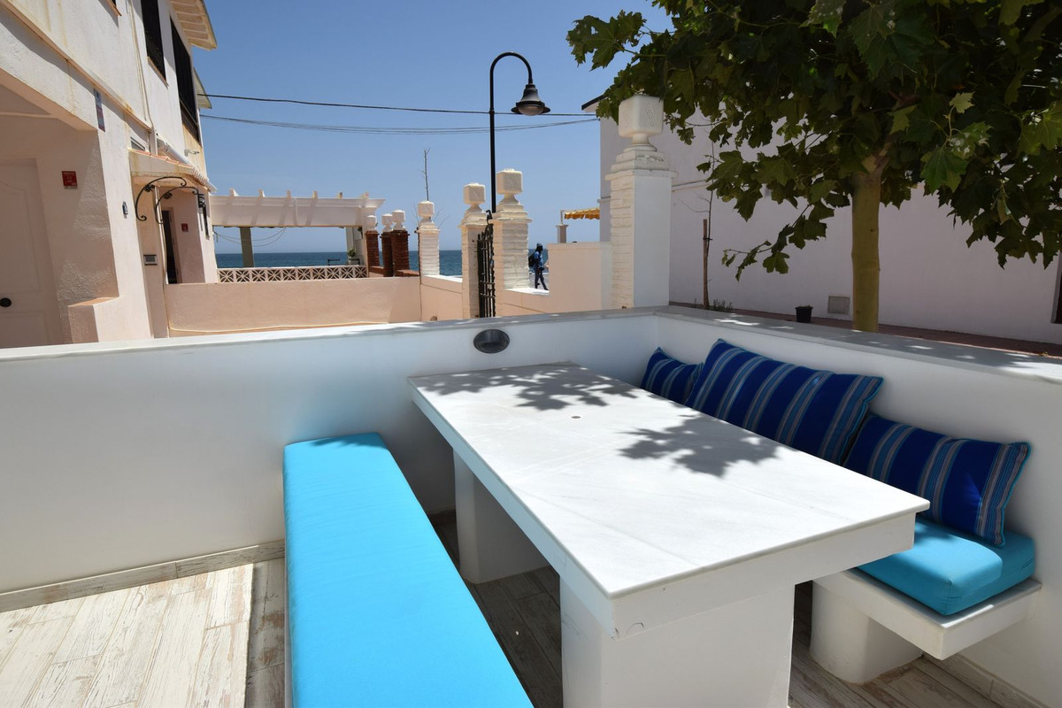 4 Bed Townhouse for sale in La Cala De Mijas Costa Del Sol, Málaga, Spain