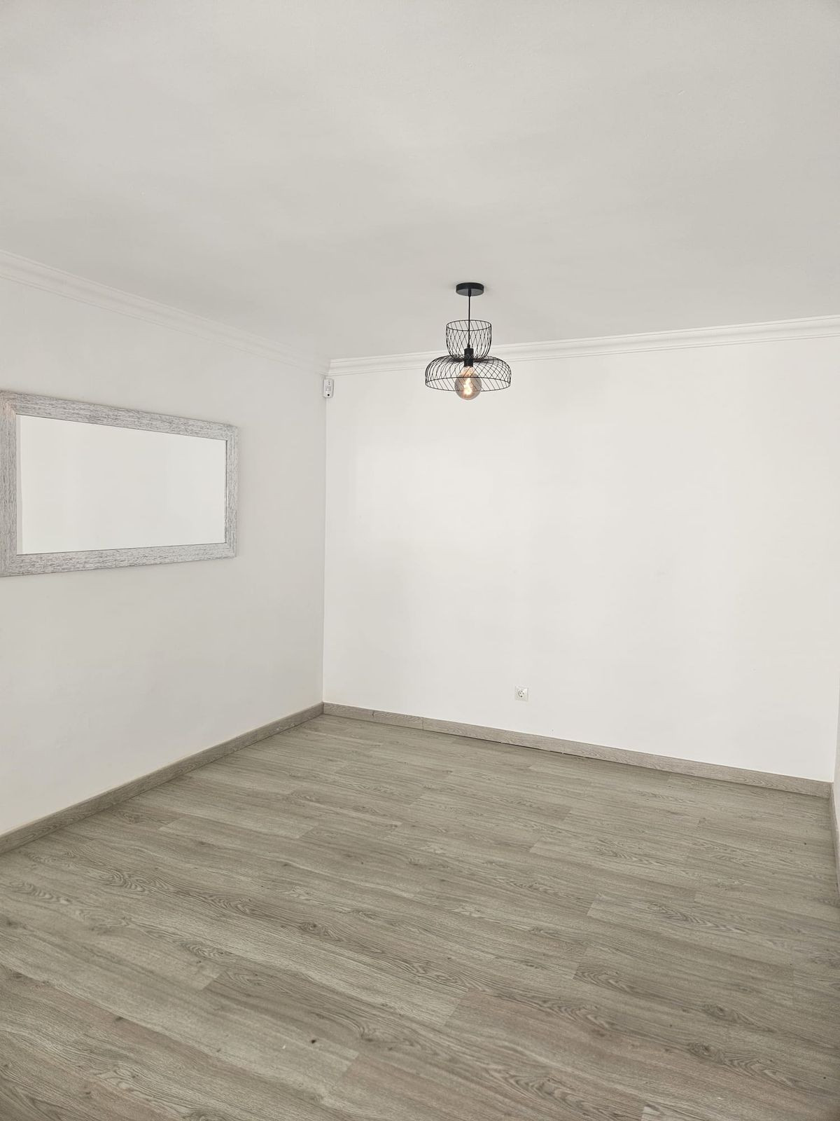 3 Bed Apartment for sale in Estepona Costa Del Sol, Málaga, Spain
