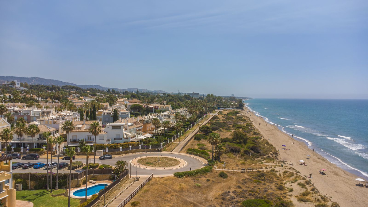 3 Bed Townhouse for sale in Bahía De Marbella Costa Del Sol, Málaga, Spain