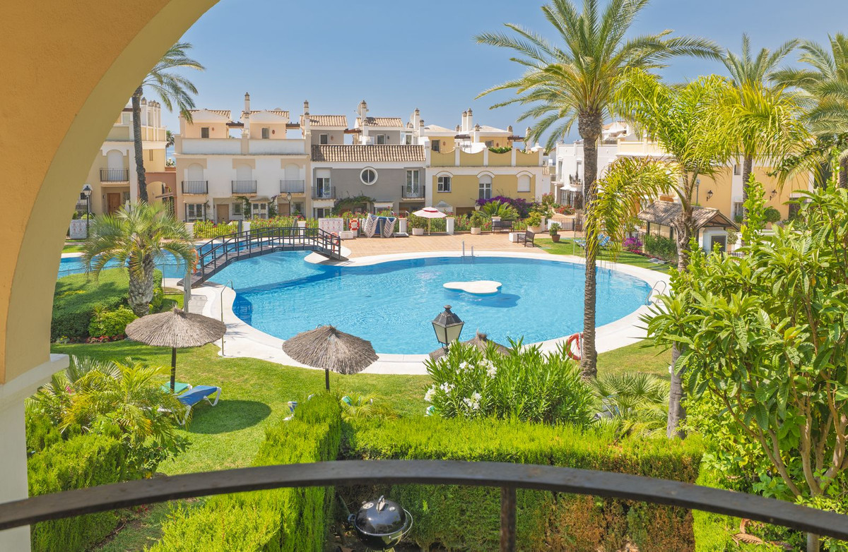 3 Bed Townhouse for sale in Bahía De Marbella Costa Del Sol, Málaga, Spain